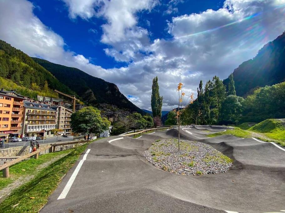 Iconic - A Pie De Pistas En 1 Minuto - Terraza Con Vistas Al Valle Arinsal - Parking Gratis L By Bonesvacances Экстерьер фото